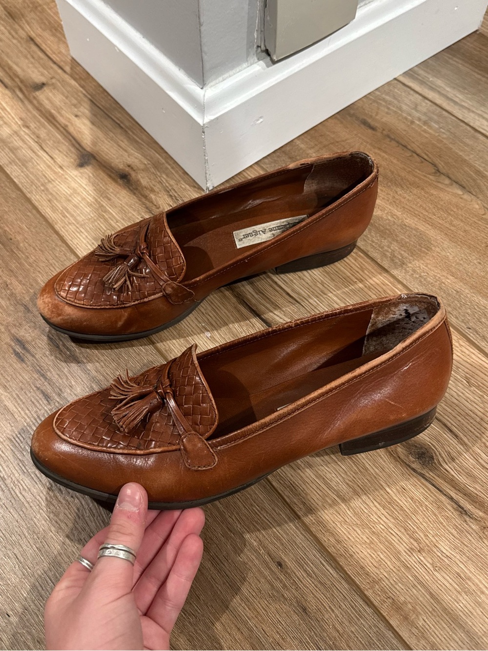 Vintage 80s Caramel Brown Woven Leather Loafers | Size 8.5
